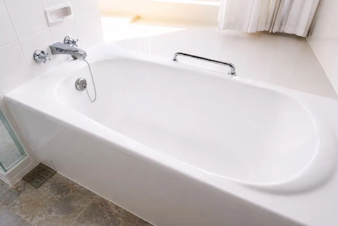 What Are Bathtubs Made Of